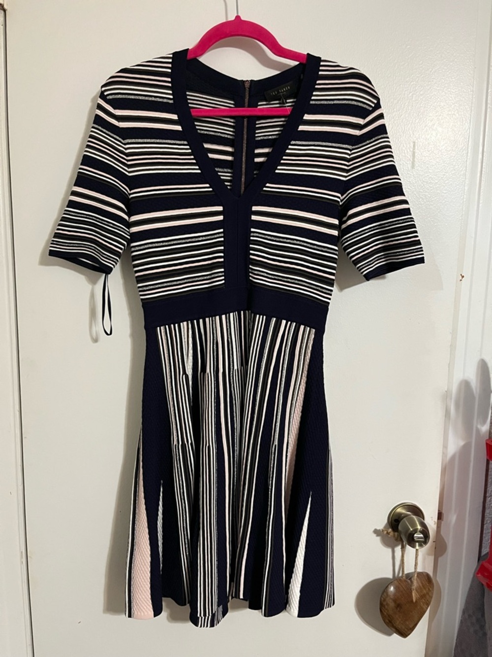 Ted Baker Meemeei Striped Skater Dress, size 2. - Picture 4 of 7